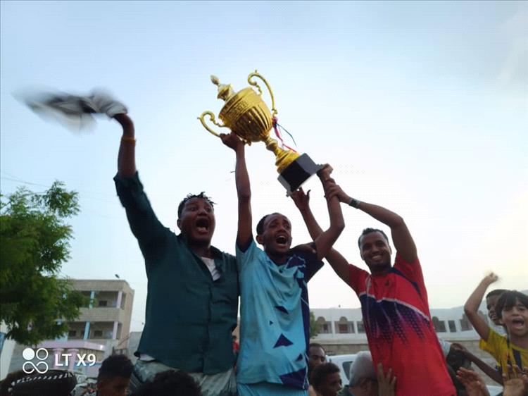 الاهلي بطلا