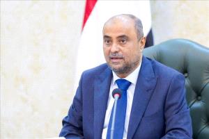 رئيس الوزراء يعزي بوفاة وكيل وزارة الشؤون الاجتماعية والعمل الأسبق